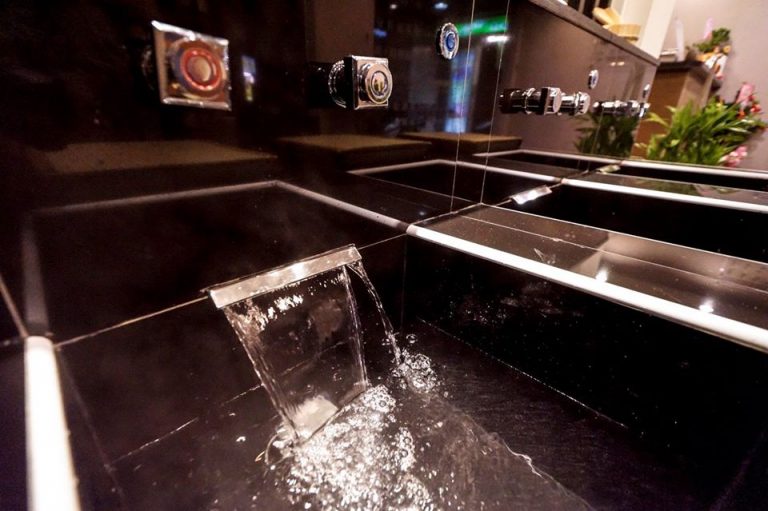 13692861 1739508459637495 7345150243262771834 o 768x511