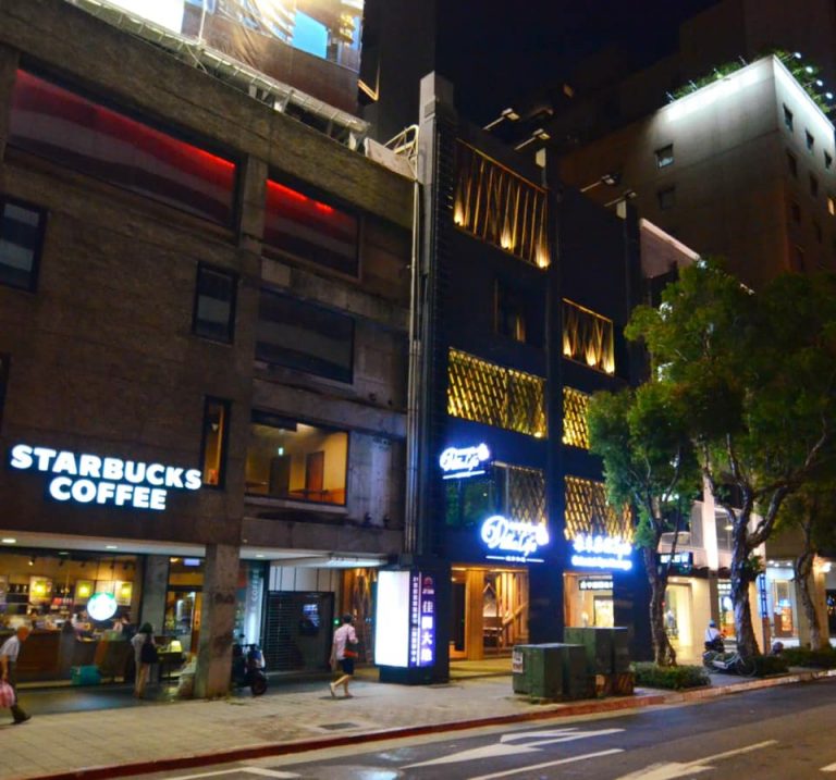 70983829 126121078766906 3409524865550516224 n 768x717