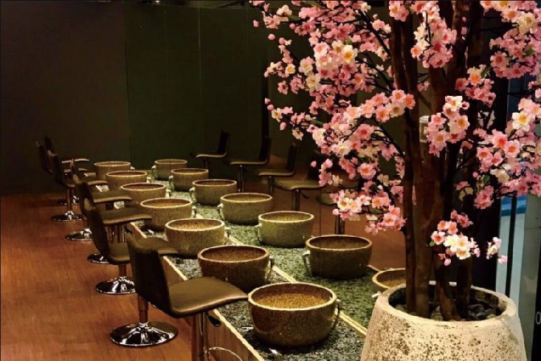 service big 05 2 768x512