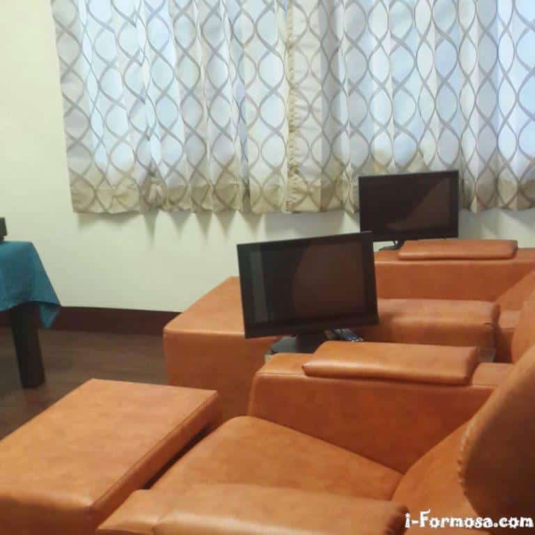 10838143 876792475727035 8582710543142462039 o 768x768