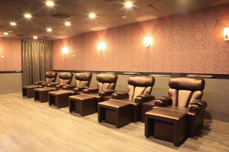 12779022 1696303093988481 6525153071548182228 o 768x512