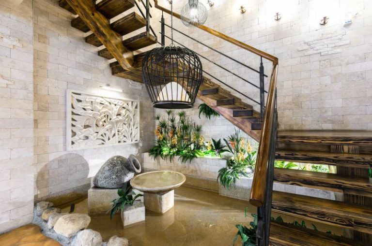 201903281058141 768x509