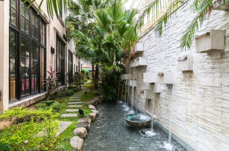 201903281150271 768x509