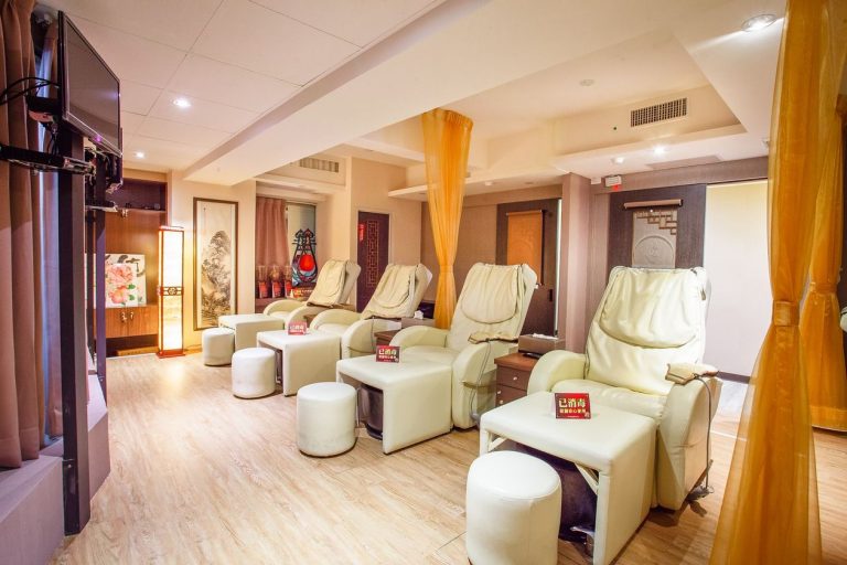 39149870 1867547950006156 2901621502212308992 o 768x512