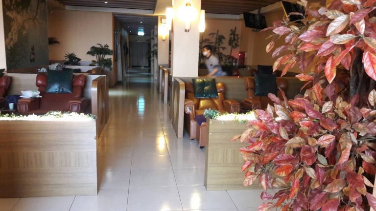 S 6039365867031 768x432