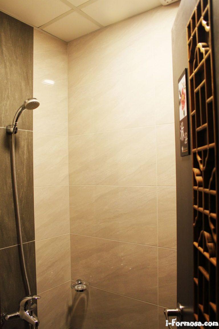 7e2731bd1069d57c9f1302a4fd45a827 768x1152