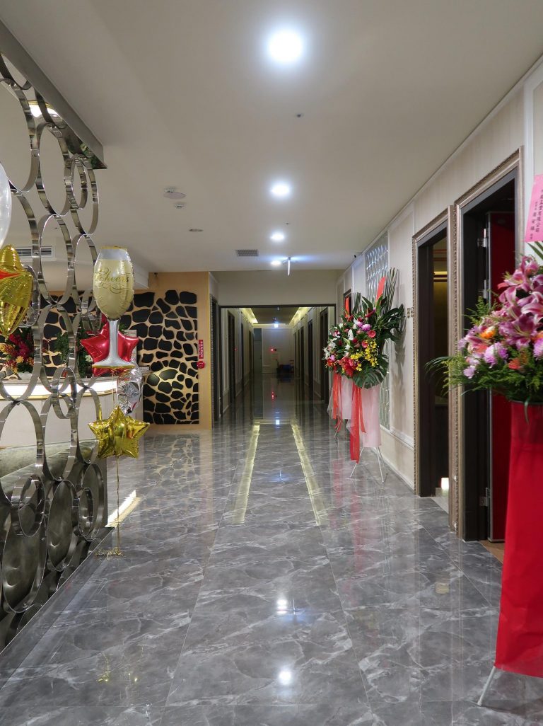 28071018 922890121206235 6297986314737976862 o 768x1026