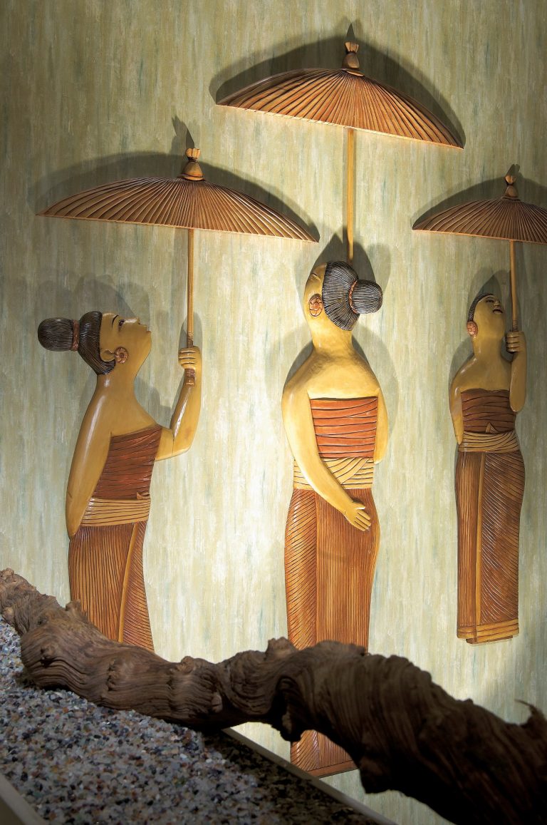 614771 195237557285463 1386539779 o 768x1157