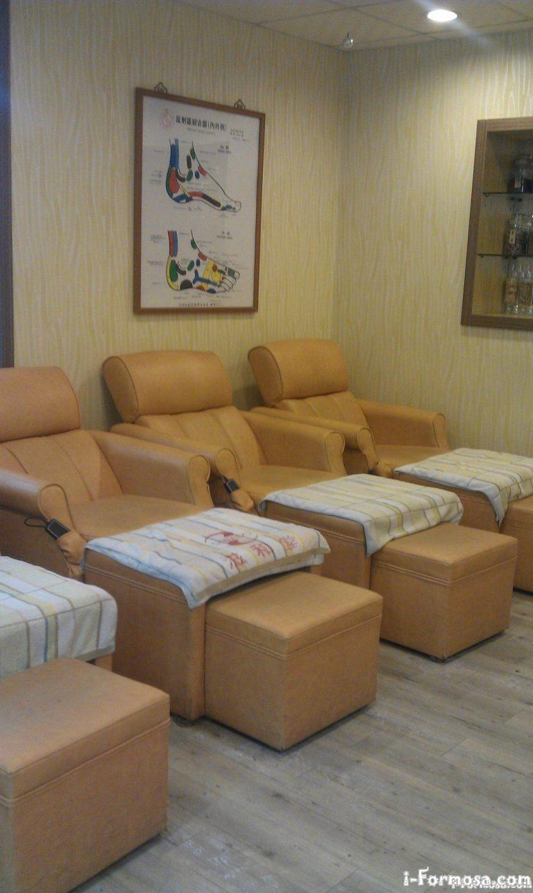 664987 287360718040382 139958785 o 768x1285