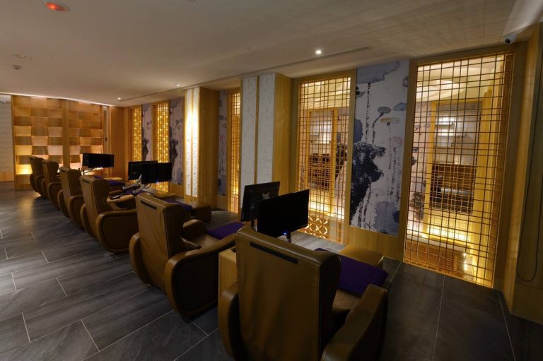 27628860 150046729044748 1226179179487075203 o 768x511