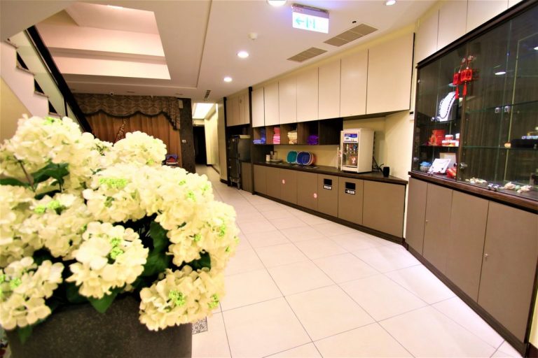 a5c7bb77 15f8 4b14 8131 9de56700773a 768x512