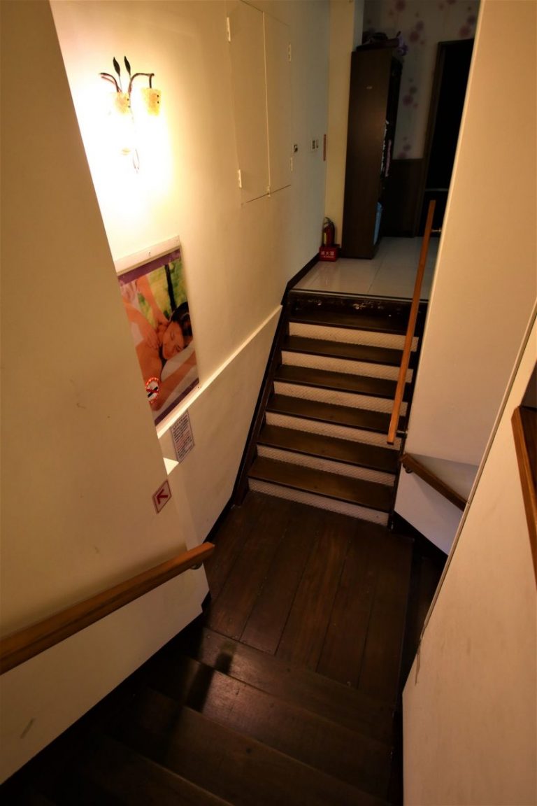 da1b0e5f c6af 4d3c 8346 59dc2d5448e6 768x1152