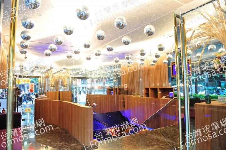 水舞間時尚會館01.jfif  768x511