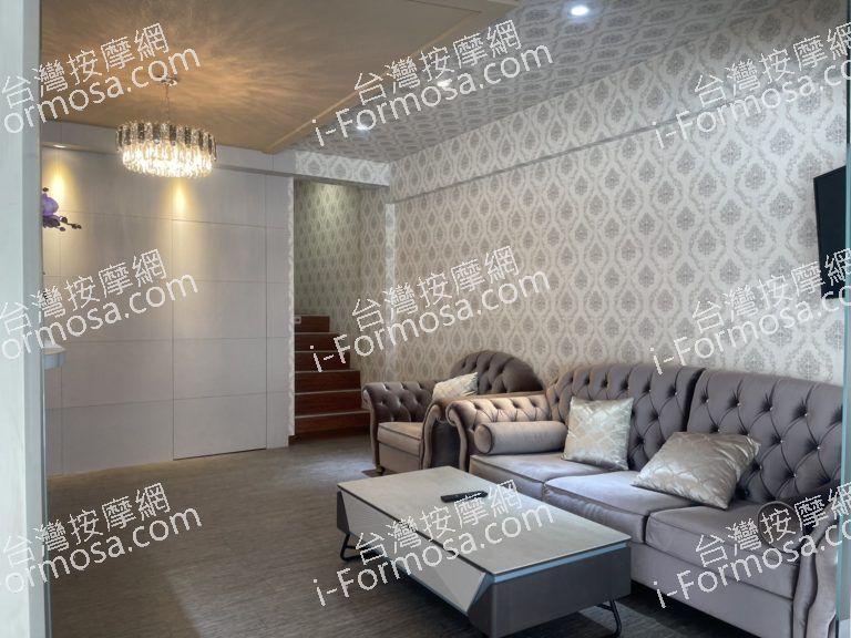 S  8470544 1 768x576